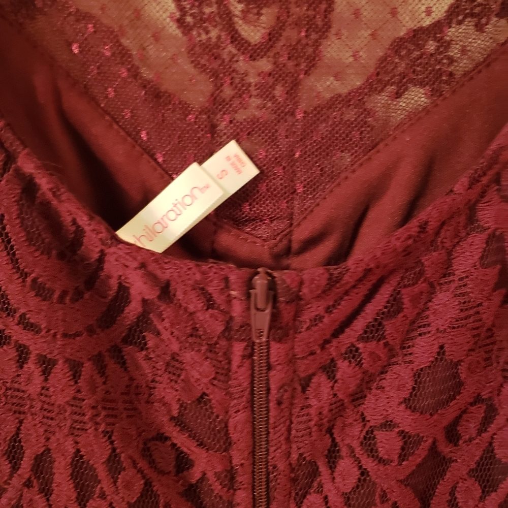 Burgundy Lace Mini Dress Small - Picture 10 of 13